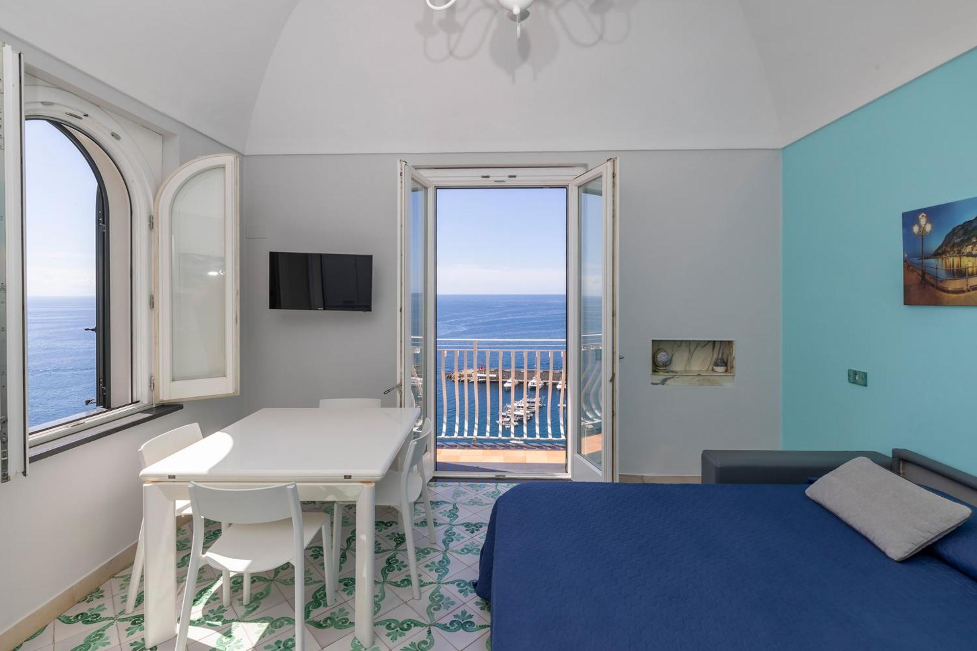 Apartments Amalfi Design Sea View Accessible By 250 Steps Экстерьер фото