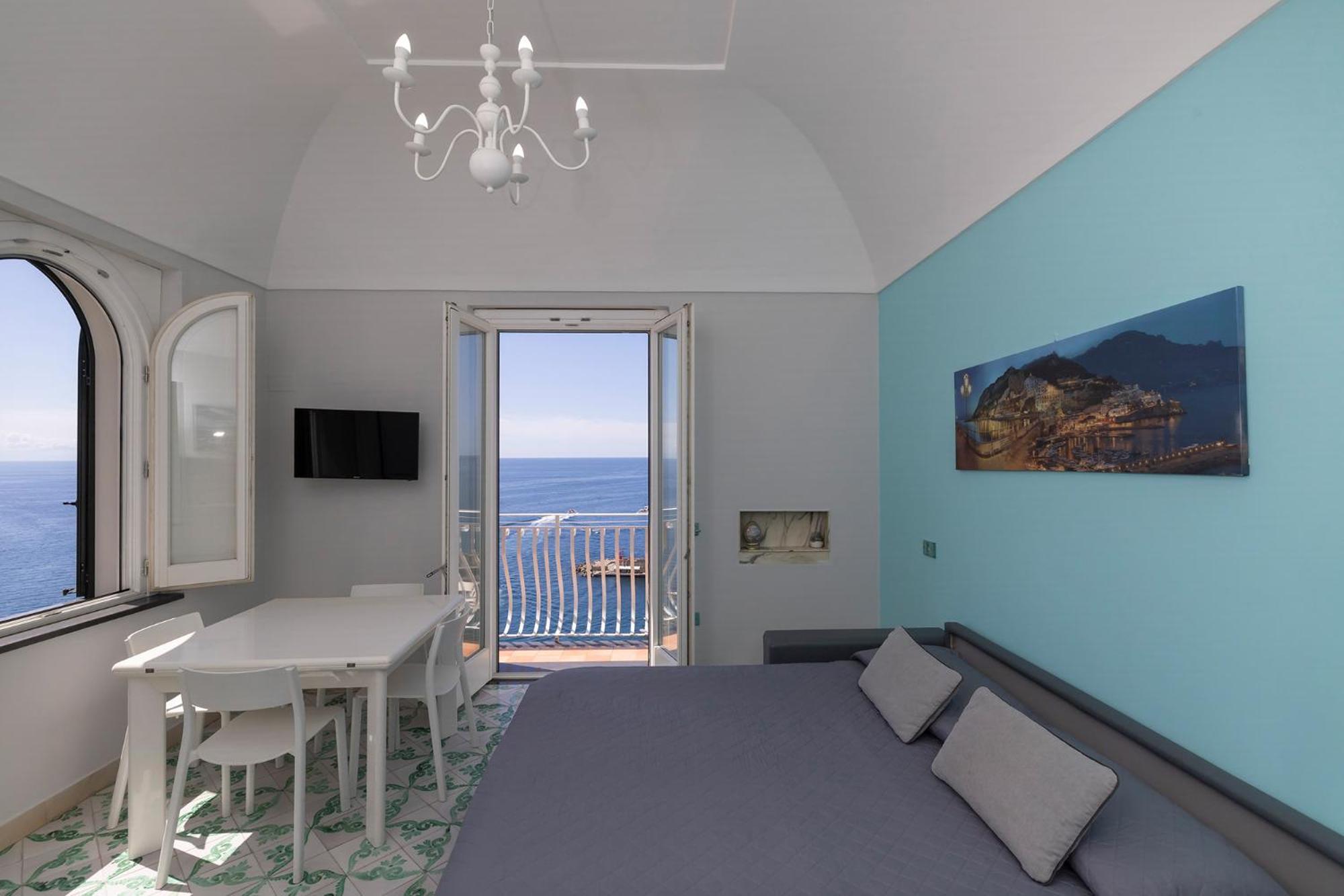 Apartments Amalfi Design Sea View Accessible By 250 Steps Экстерьер фото