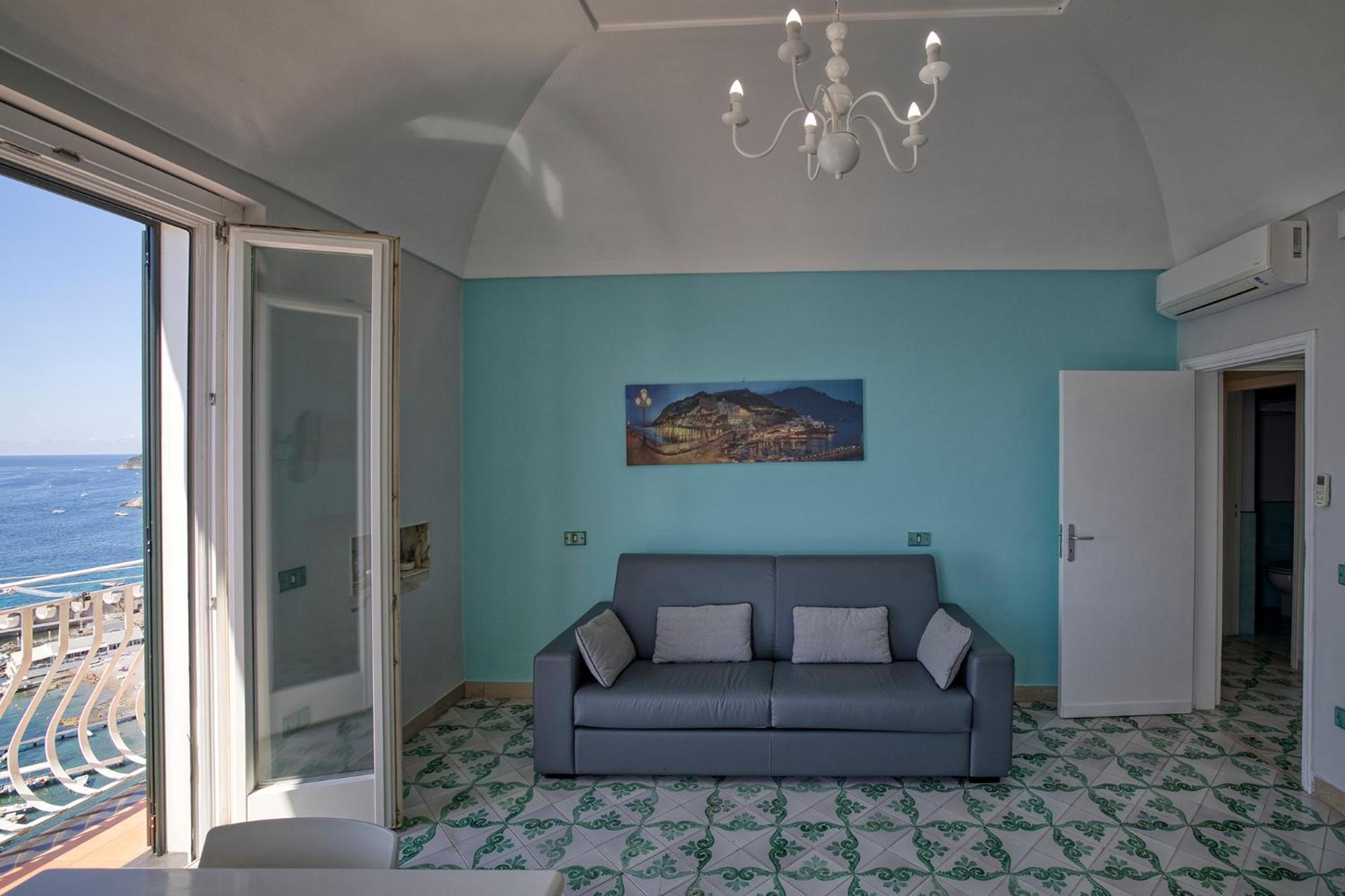 Apartments Amalfi Design Sea View Accessible By 250 Steps Экстерьер фото