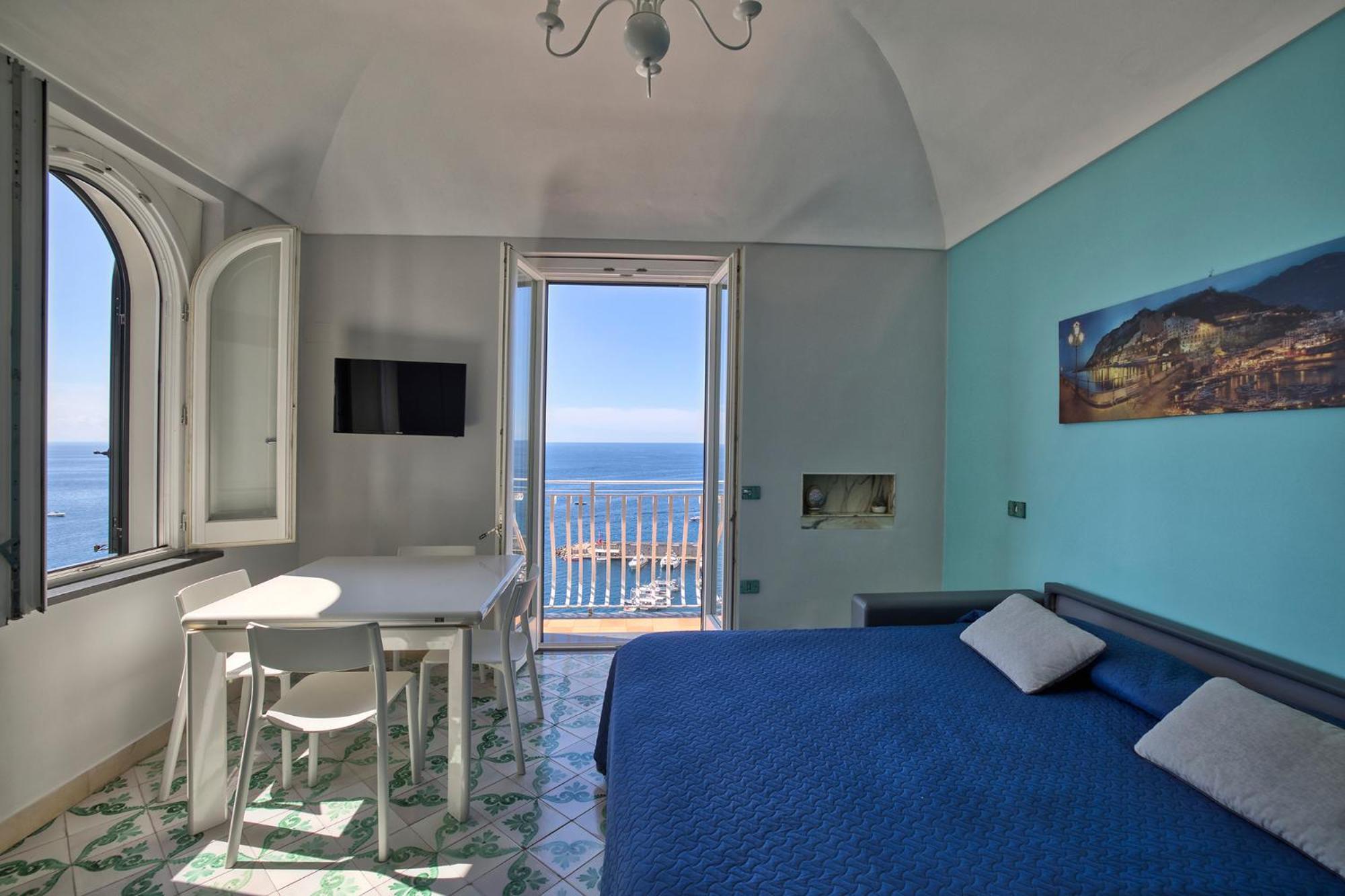 Apartments Amalfi Design Sea View Accessible By 250 Steps Экстерьер фото