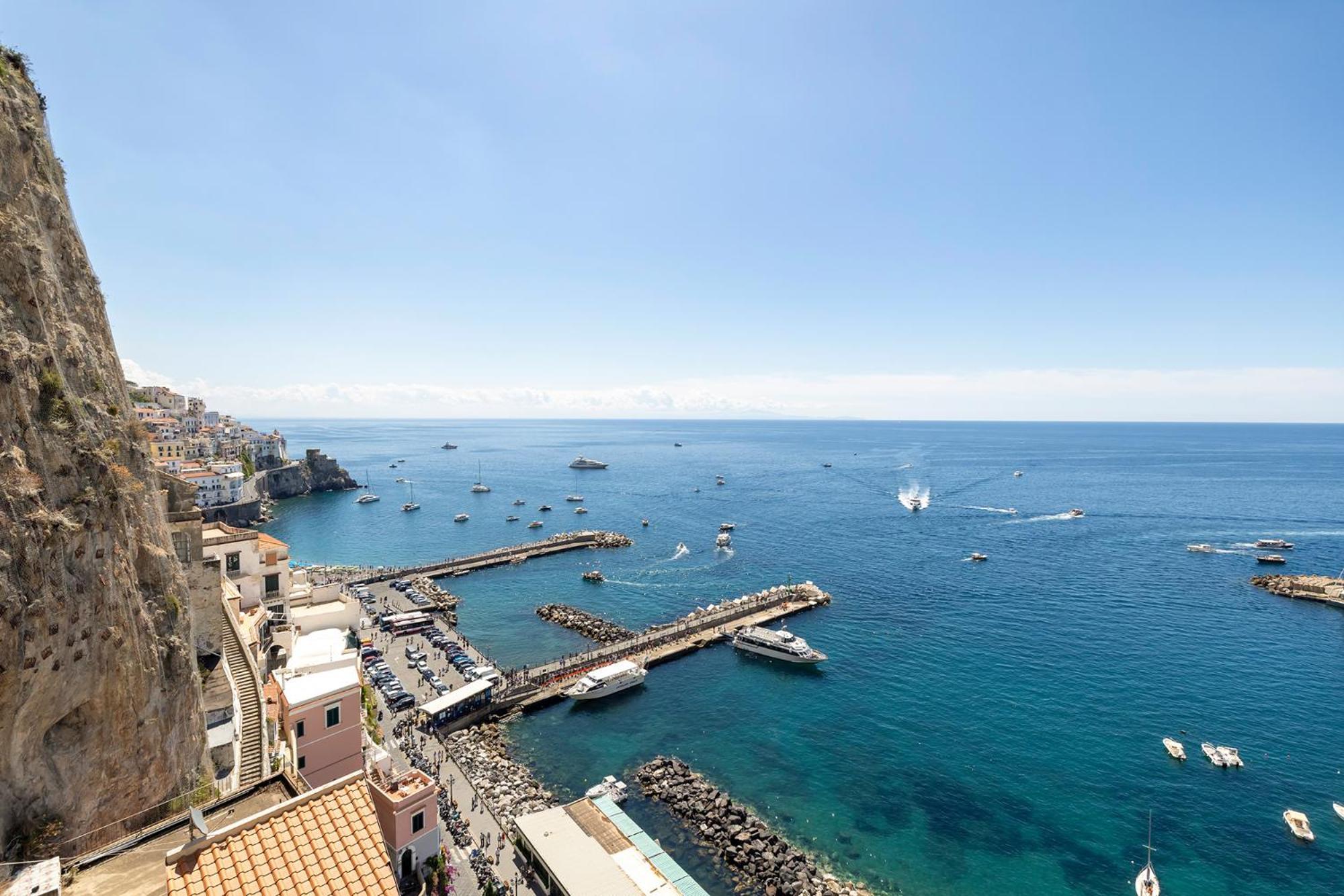 Apartments Amalfi Design Sea View Accessible By 250 Steps Экстерьер фото