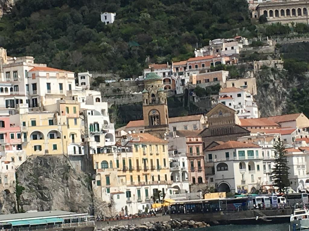 Apartments Amalfi Design Sea View Accessible By 250 Steps Экстерьер фото
