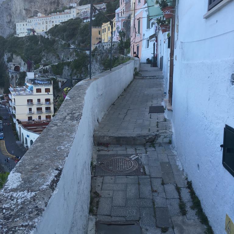 Apartments Amalfi Design Sea View Accessible By 250 Steps Экстерьер фото